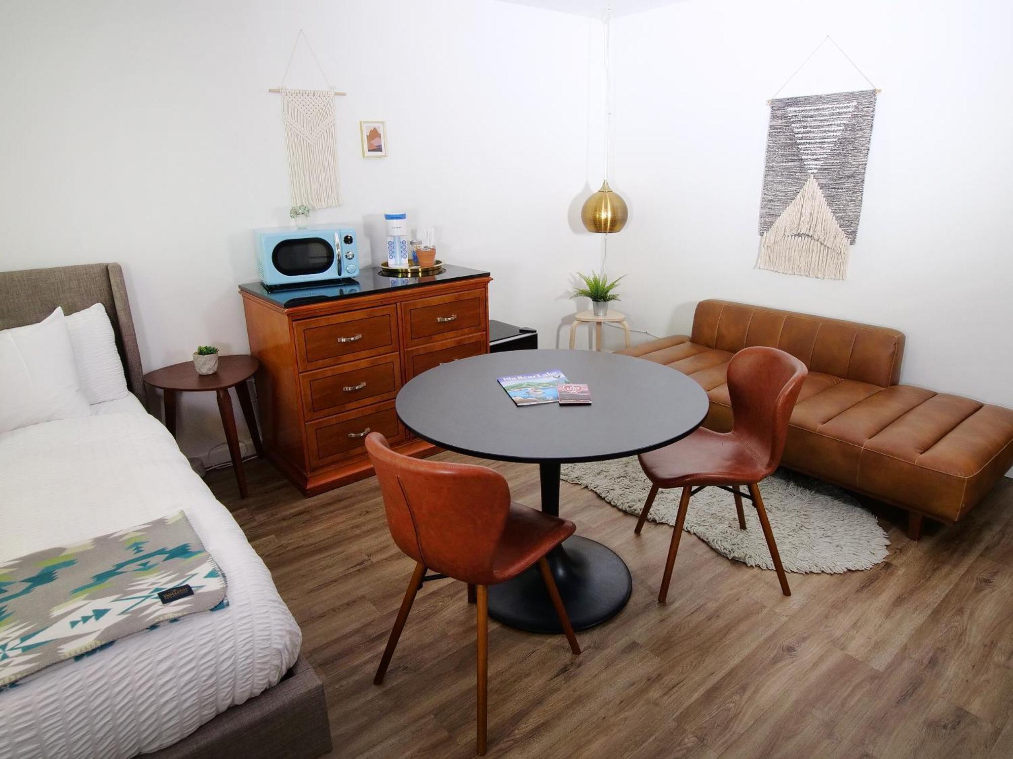 Deluxe Junior Suite
